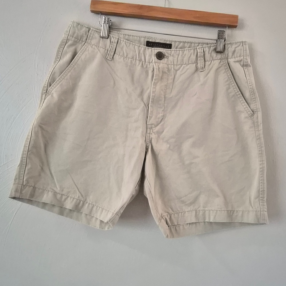 Aeropostale Mens Khaki Chino Shorts Tan Cotton Twill Size 32 Preppy Skater